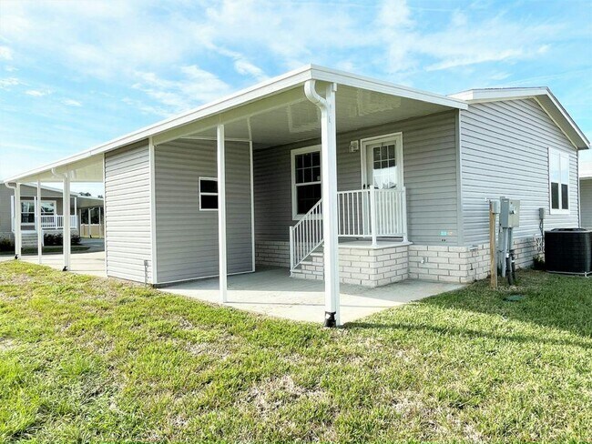 Foto del edificio - 10921 SW 30th Ave