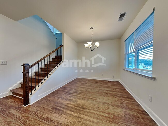 Foto del edificio - 1120 Ashlyn Ct