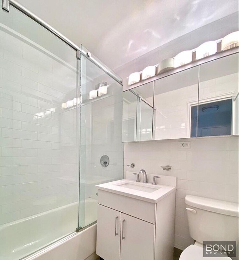 Foto del edificio - 160 E 55th St