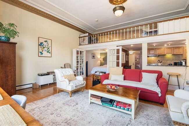 Foto del edificio - 64 Commonwealth Ave