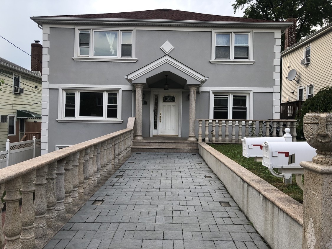 25 Stevens Ave, Yonkers, NY 10704 Apartments in Yonkers, NY