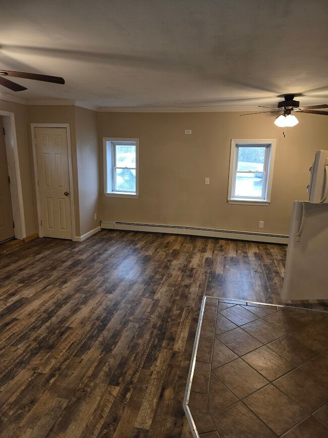 Dining Room (Open Concept) - 84 S Main St