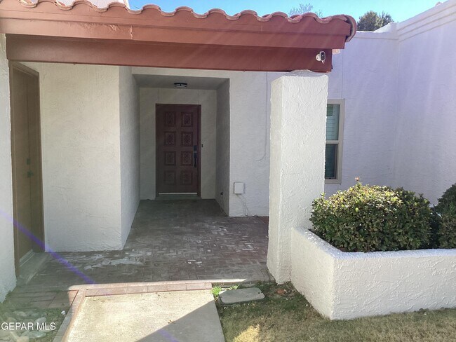 Building Photo - 106 Bernice Pl