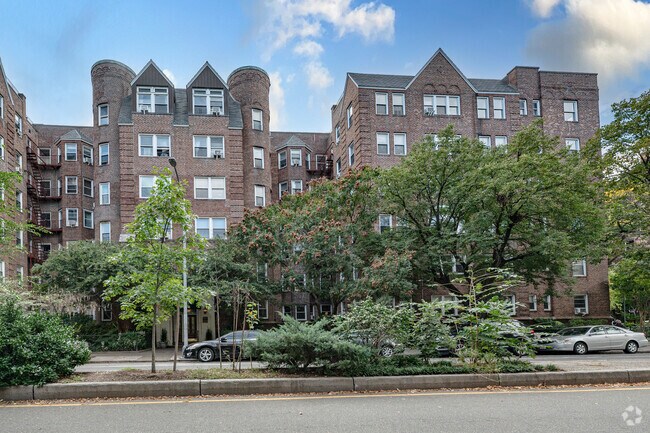 Foto del edificio - 8610 34th Ave