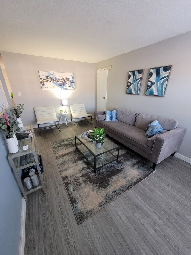 Pine Brook Terrace - 10-90 Pine Brook Ter Bristol, CT - Apartments for ...