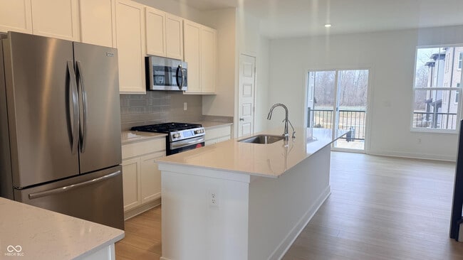 Building Photo - 4927 Gilet Dr