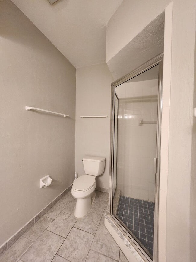 Photo - Move in Ready in NW Gainesville! House