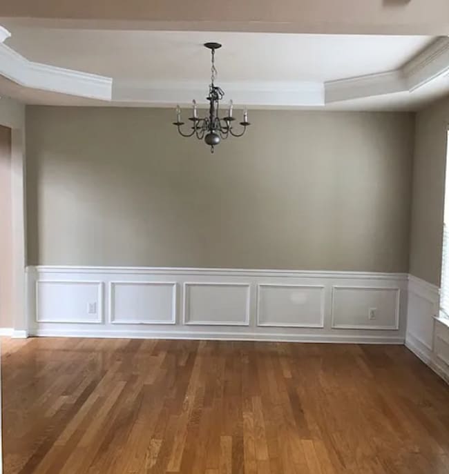 Building Photo - Coming Soon! 4 BR/2.5BA | 2,600+sqft Single Family Home | Grand Living Area w/ Fireplace