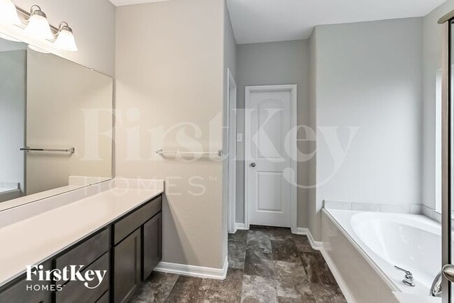 Building Photo - 15319 Kinord Run Dr