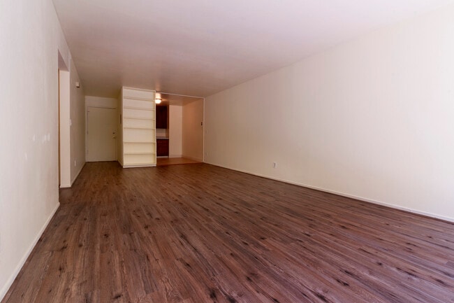 Living Room 1 - 67 Lausanne Ave