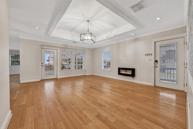 Building Photo - 1110 64th St