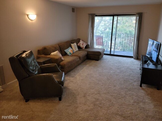 Foto del edificio - 4575 W 80th St Cir