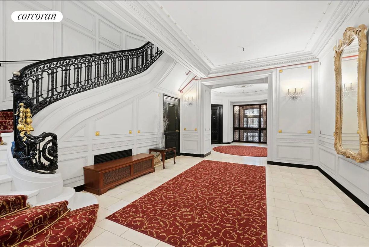 Foto del edificio - 6 E 65th St