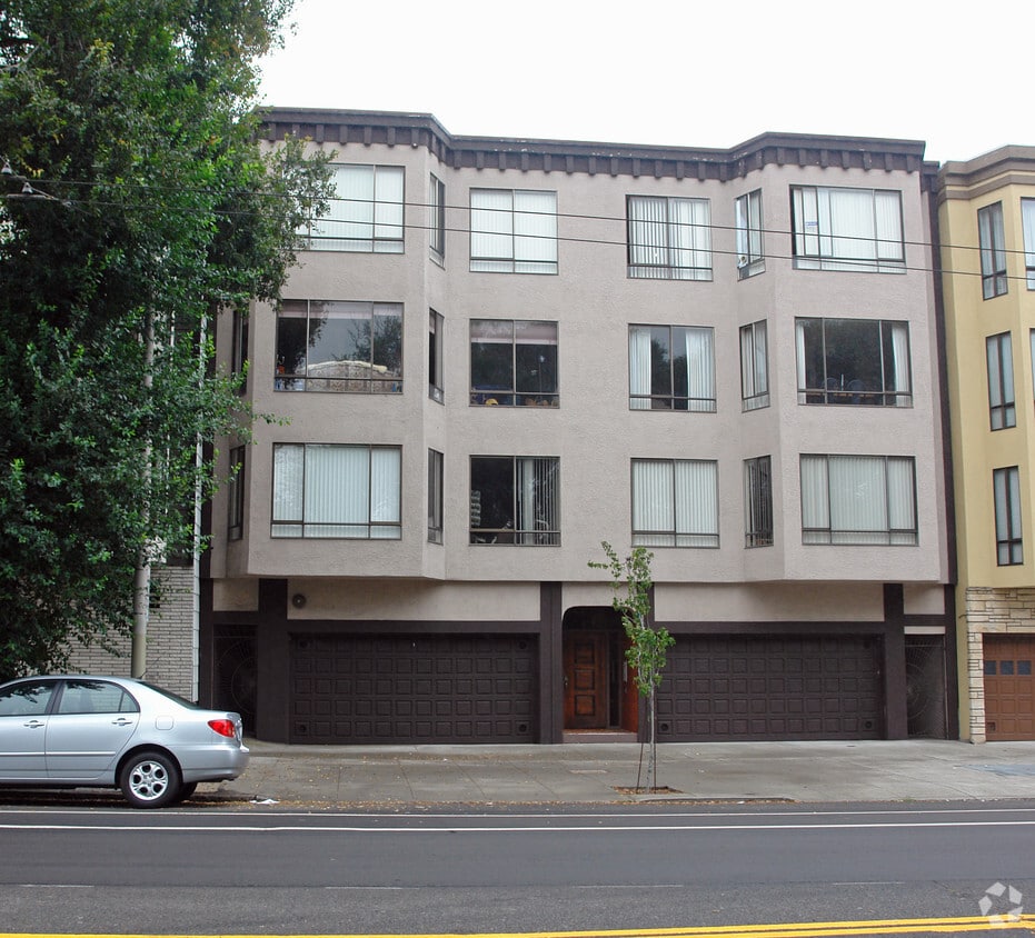 Building Photo - 625 Arguello Blvd