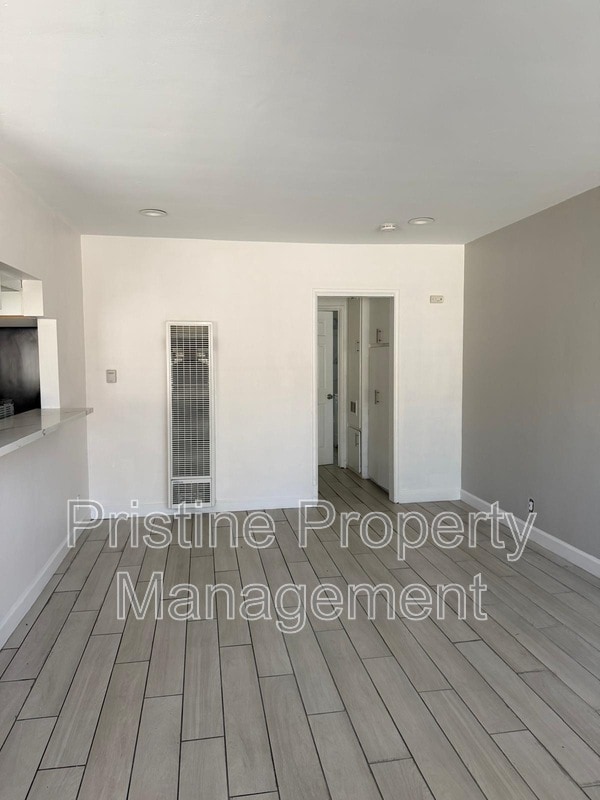 Building Photo - 16439 California St