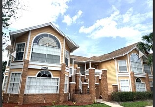 Building Photo - 2490 Sweetwater Club Cir