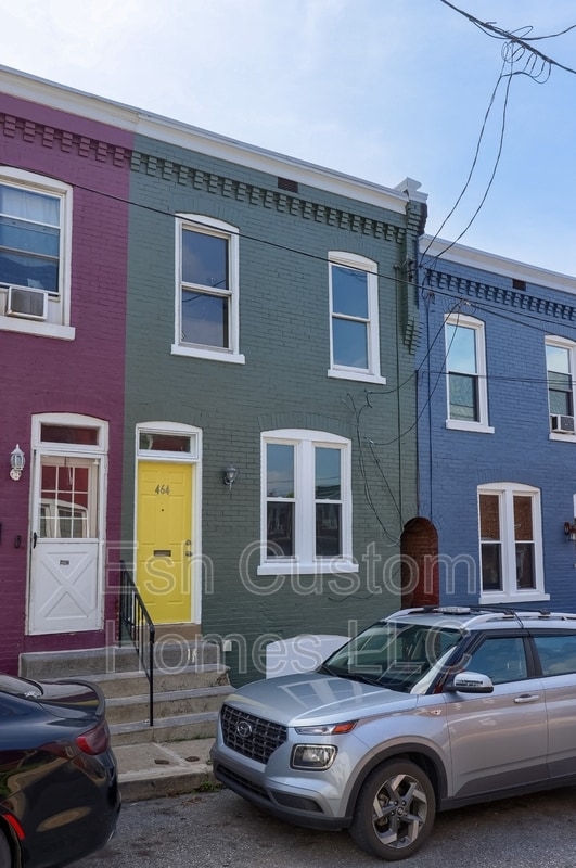 Building Photo - 464 Lafayette St