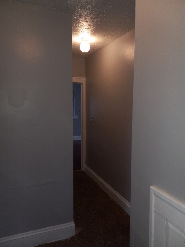 Hallway leading to bedrooms - 11002 Nelson Ave