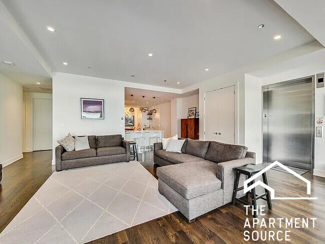 Foto del edificio - 668 N Kingsbury St