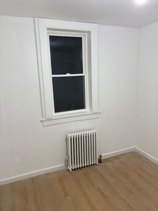 Primary Photo - 14 Emerson Pl