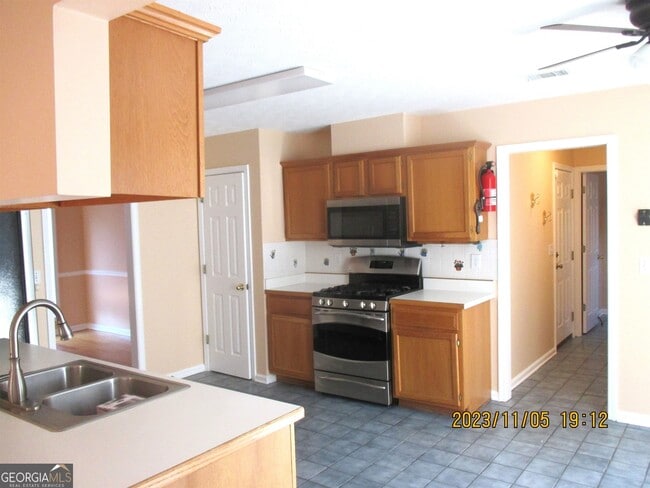 Building Photo - 1790 Summit Edge Cir