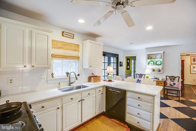 Foto del edificio - 20 Aiken Rd