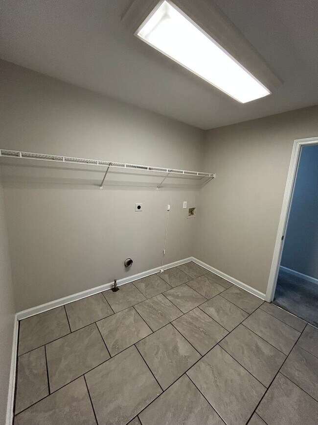 Foto del edificio - Spacious Ranch in Great Location!!!