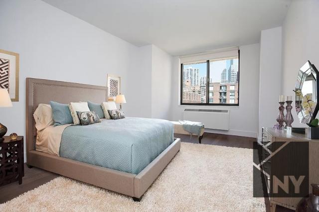 Foto del edificio - 3 bedroom in NEW YORK NY 10280