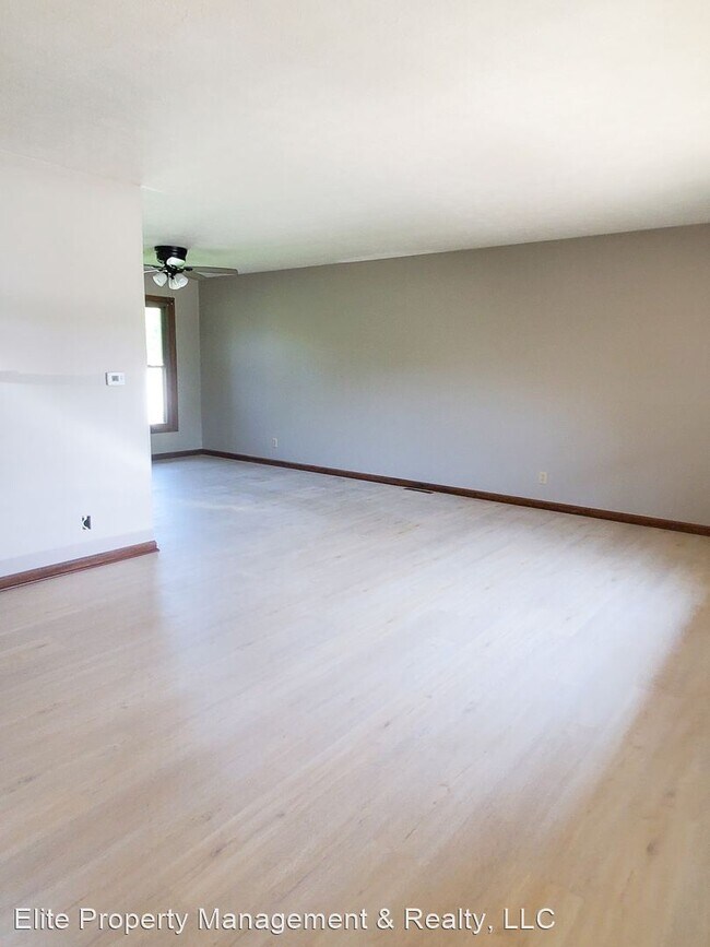 Foto del edificio - 4 br, 3 bath House - 832 Ashland Street