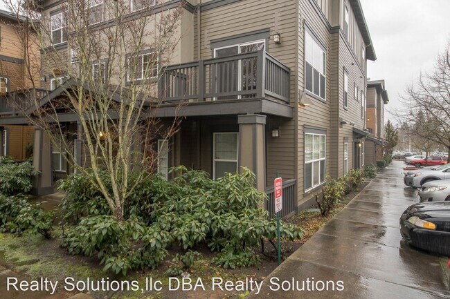 Building Photo - 1180 SW 170th Ave