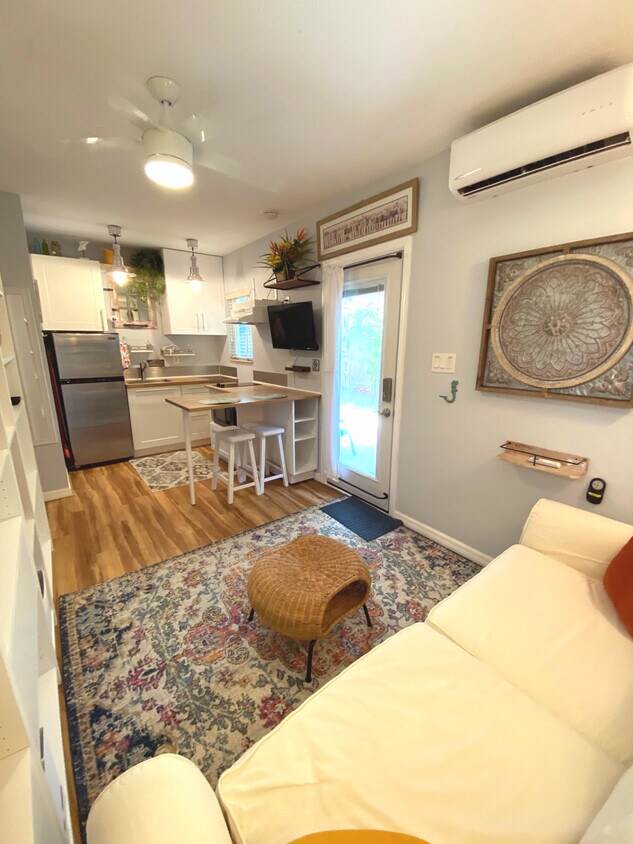 114 E Connecticut Ave, Edgewater, FL 32132 House Rental in Edgewater