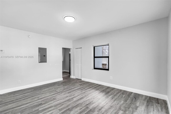 Foto del edificio - 130 SW 31st Ct