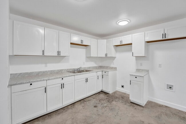 Photo - 927 Seattle St House