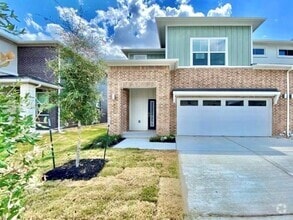 Building Photo - 1021 Winnsboro Lp