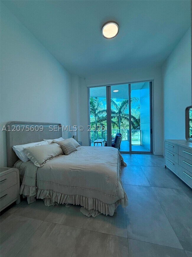 Building Photo - 701 N Fort Lauderdale Beach Blvd