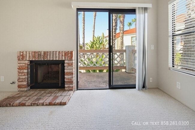 Foto del edificio - 9356 Twin Trails Dr