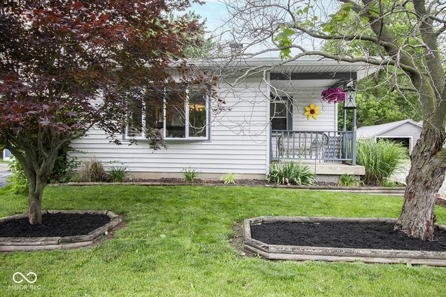 Foto del edificio - 113 E Indiana Ave