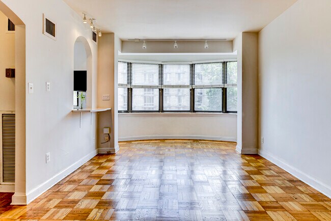 Foto del edificio - 2515 K St NW