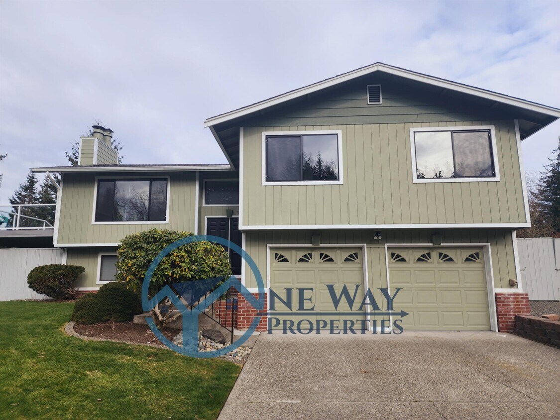 9823 62nd St Ct W, University Place, WA 98467 House Rental in