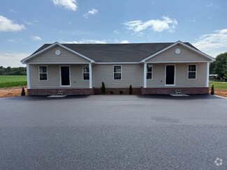 Building Photo - 105 Robins Way
