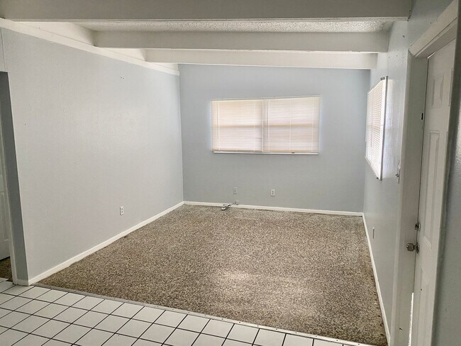 Foto del edificio - 3/1 Home Available NOW!