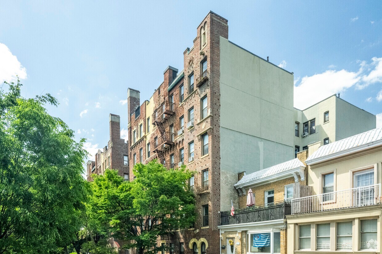Foto principal - 255 79th St