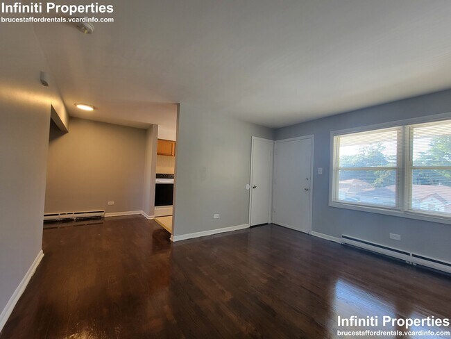 Foto del edificio - 5003 B Columbus Dr