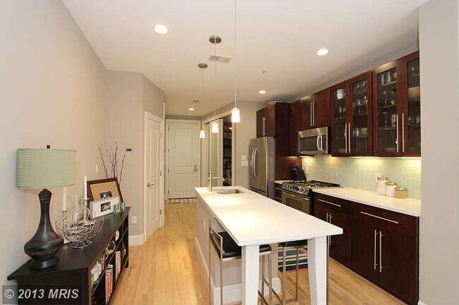 Foto del edificio - 444 M St NW