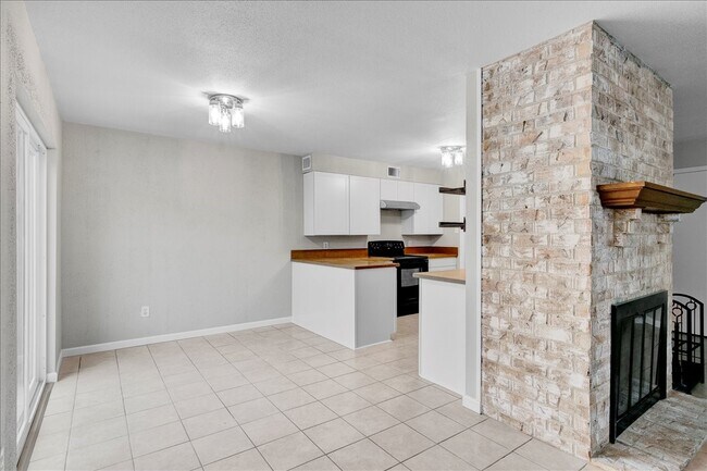 Foto del edificio - 968 Park Meadow Dr
