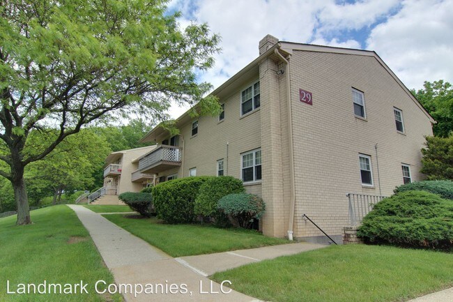 Building Photo - 163 US-46