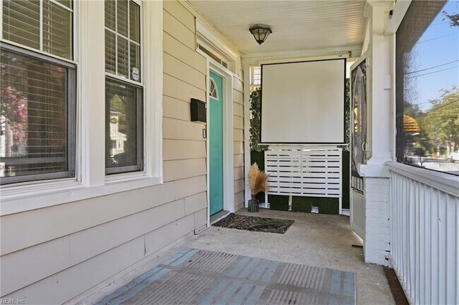 Foto del edificio - 920 Oaklawn Ave