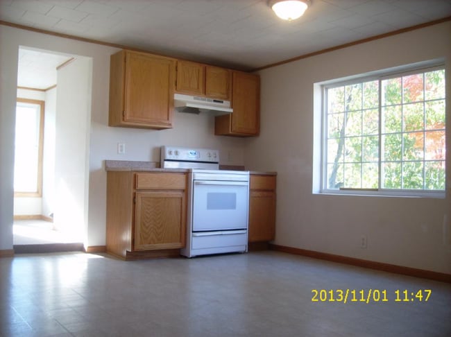 Foto del edificio - 1XX Paul Ave S