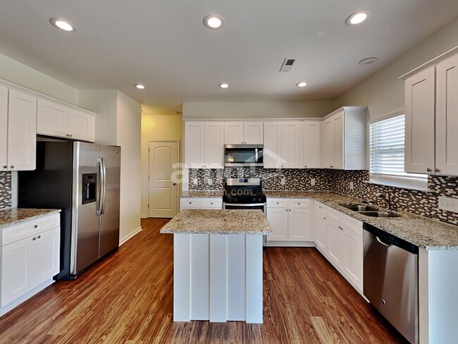 Foto del edificio - 6178 Canyon Trail