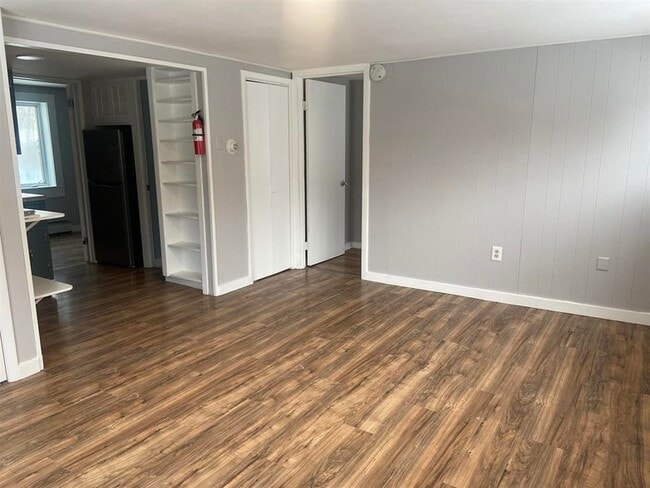 Building Photo - 49 Terrill St